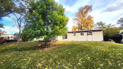Exterior - 4717 Ashley Dr, Mchenry, IL 60050 photo 2 of 2