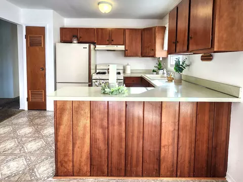 Kitchen - 4717 Ashley Dr, Mchenry, IL 60050 photo 3 of 4
