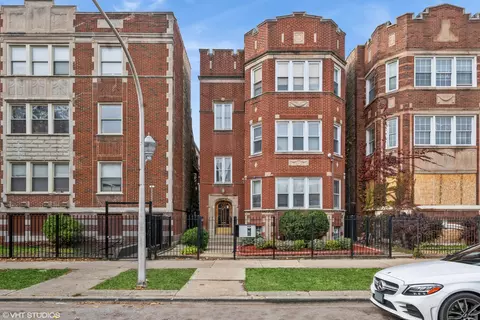 7612 S Phillips Ave, Chicago, IL 60649