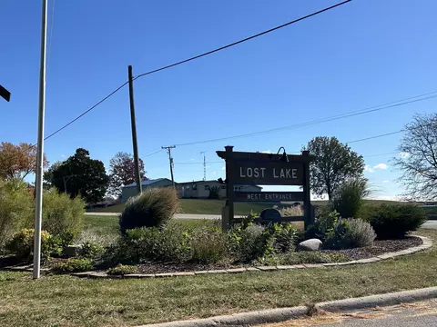 919 Missouri Dr, Dixon, IL 61021