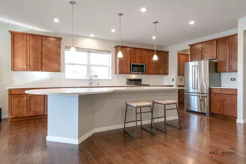 Kitchen - 1591 Timberland Dr, Algonquin, IL 60102 photo 3 of 3