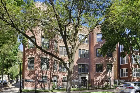 1254 W Eddy St #2, Chicago, IL 60657