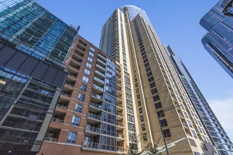 420 E Waterside Dr #1312, Chicago, IL 60601