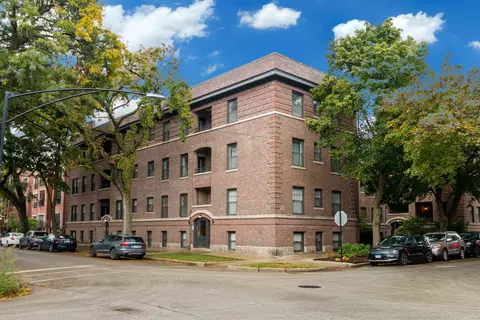 2703 N Wilton Ave #1, Chicago, IL 60614