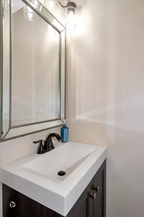 Bath - 125 3rd St, Manhattan, IL 60442 photo 2 of 3