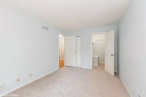 1661 Valley Forge Ct #C, Wheaton, IL 60189 photo 13