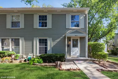 1661 Valley Forge Ct #C, Wheaton, IL 60189