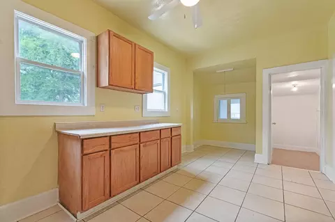 630 4th Ave, Aurora, IL 60505 photo 6