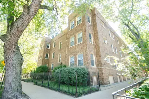 1851 W Greenleaf Ave #3, Chicago, IL 60626
