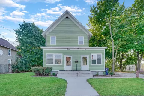 332 St Charles St, Elgin, IL 60120