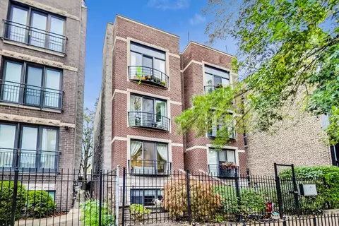 2436 W Cortez St #1W, Chicago, IL 60622