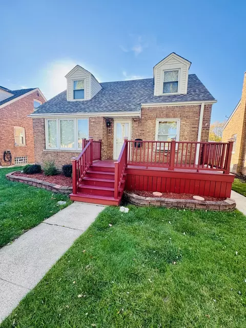 10628 S Whipple St, Chicago, IL 60655