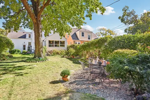 886 S 2nd Ave, Des Plaines, IL 60016 photo 49