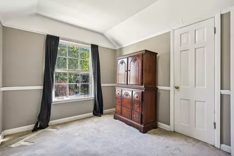 886 S 2nd Ave, Des Plaines, IL 60016 photo 33