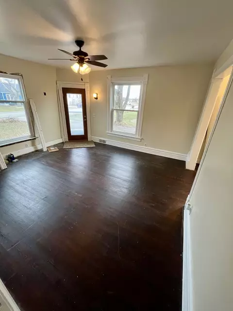 Living - 355 Marengo Rd, Harvard, IL 60033 photo 6 of 6