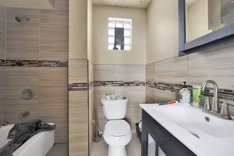 2269 N Monitor Ave, Chicago, IL 60639 photo 19