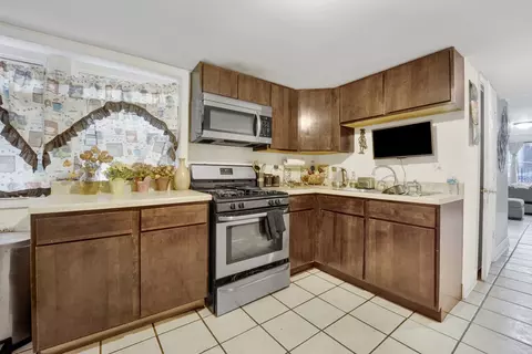 2269 N Monitor Ave, Chicago, IL 60639 photo 11