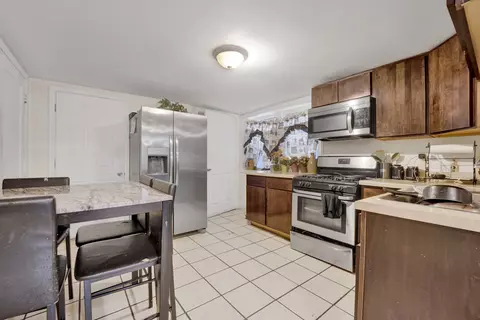 2269 N Monitor Ave, Chicago, IL 60639 photo 12