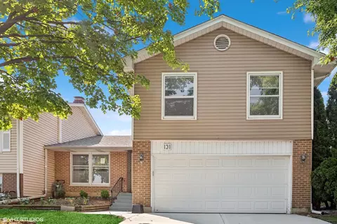 131 Regency Dr, Lombard, IL 60148