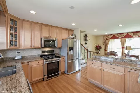 Kitchen - 2808 Norma Ct, Glenview, IL 60025 photo 2 of 2