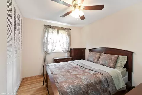 Bedroom - 2808 Norma Ct, Glenview, IL 60025 photo 1 of 3