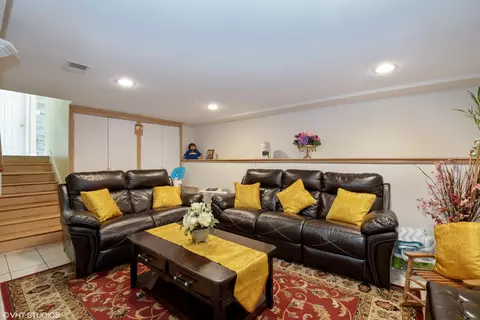 Living - 2808 Norma Ct, Glenview, IL 60025 photo 3 of 3