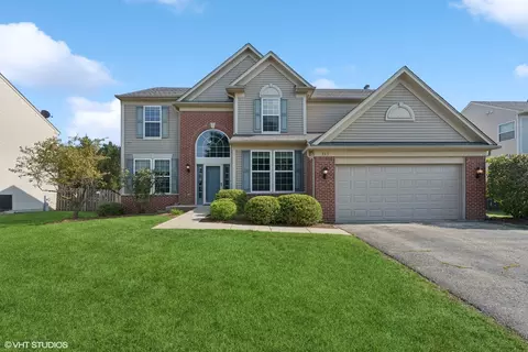393 Hogan St, Bolingbrook, IL 60490