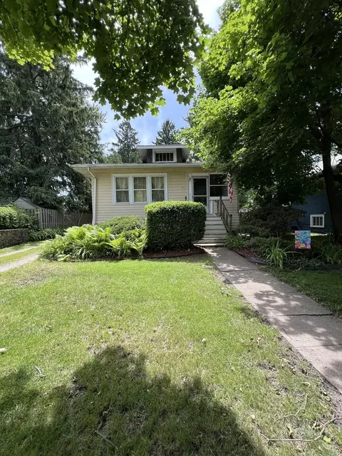 Undisclosed, Downers Grove, IL 60515
