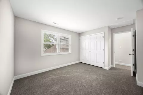 Bedroom - 1027 Bentley Ln, Bartlett, IL 60103 photo 1 of 3