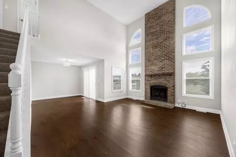 Living - 1027 Bentley Ln, Bartlett, IL 60103 photo 1 of 2