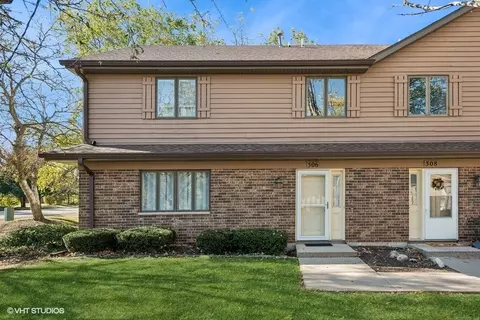 306 N Airlite St #306, Elgin, IL 60123