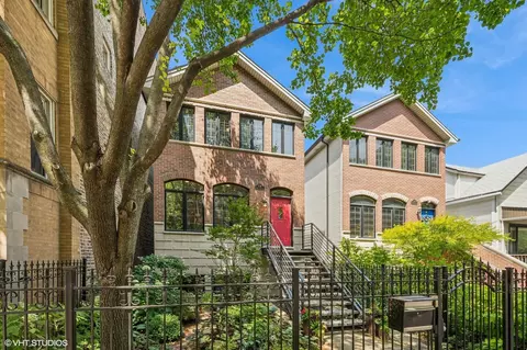 2716 N Fairfield Ave, Chicago, IL 60647