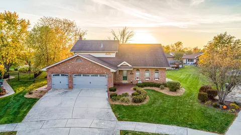 11827 Brookdale Ct, Orland Park, IL 60467