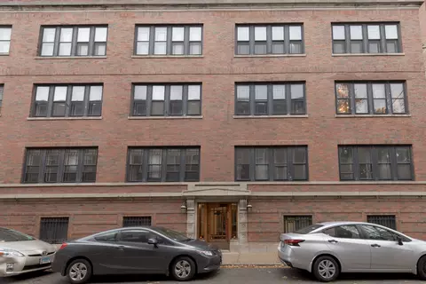 1419 E 58th St #1, Chicago, IL 60637