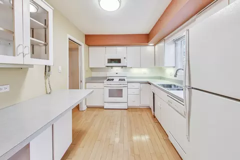 1625 Winnetka Rd, Glenview, IL 60025 photo 13