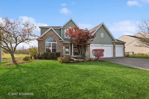 17733 W Quail Ridge Dr, Lockport, IL 60441