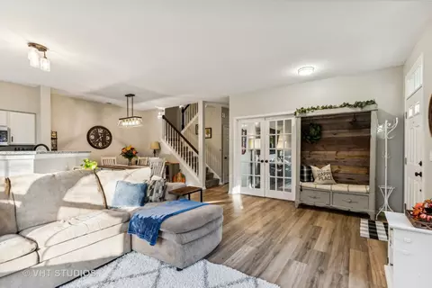 Other - 2901 Falling Waters Ln, Lindenhurst, IL 60046 photo 2 of 5