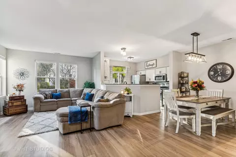Other - 2901 Falling Waters Ln, Lindenhurst, IL 60046 photo 1 of 5