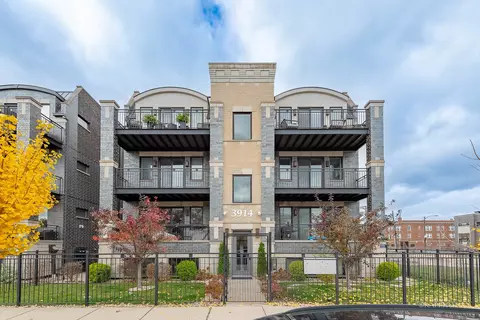 3914 S King Dr #2S, Chicago, IL 60653