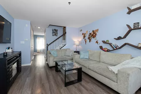 7255 S Ferdinand Ave, Bridgeview, IL 60455 photo 7
