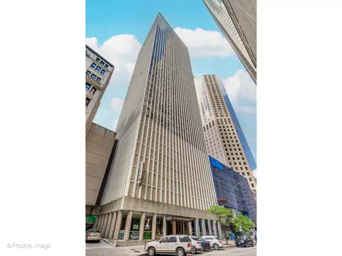 100 E Walton St #26F, Chicago, IL 60611