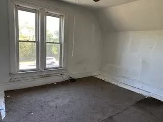 Bedroom - 336 Hendee St, Elgin, IL 60123 photo 3 of 3