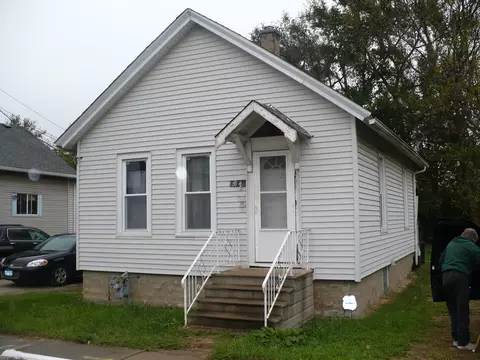 604 Abe St, Joliet, IL 60432