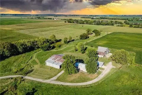 1498 N 3500 East Rd, Gays, IL 61928