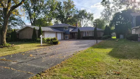 20816 Alexander St, Olympia Fields, IL 60461