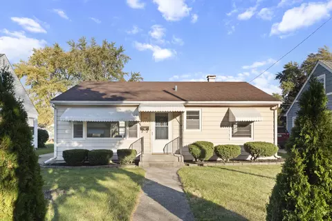 114 Dwight Ave, Joliet, IL 60436