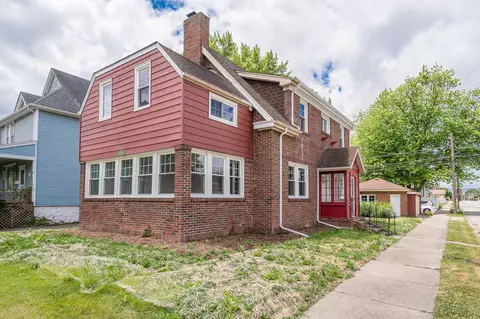 616 N 6th Ave, Maywood, IL 60153