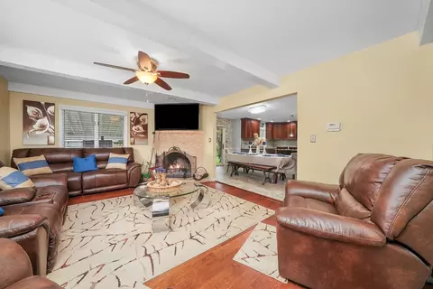 Living - 18400 Holland Rd, Lansing, IL 60438 photo 1 of 4