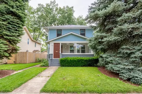 1130 N Poplar St, Waukegan, IL 60085