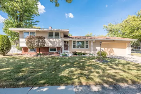 3004 190th St, Lansing, IL 60438